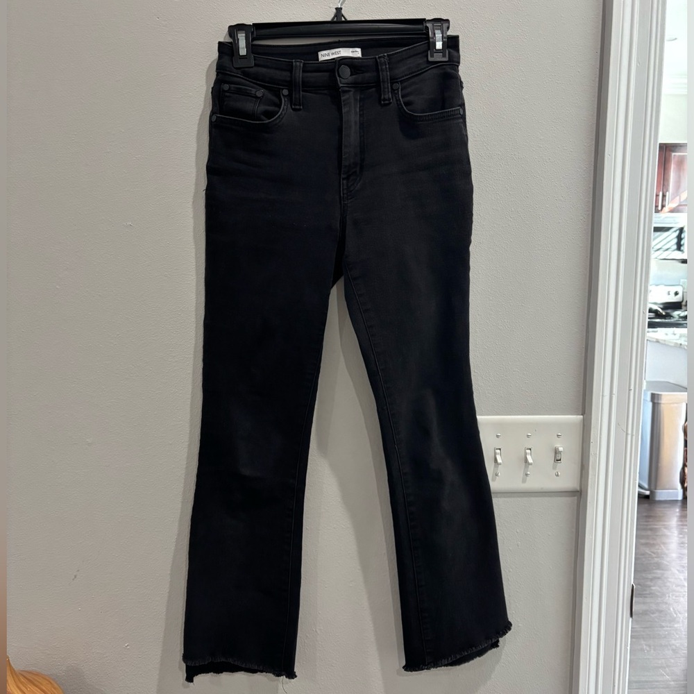 Black Kick Flare Jean